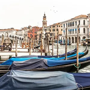 Charming On The Grand Canal R&r Apartment Venedig